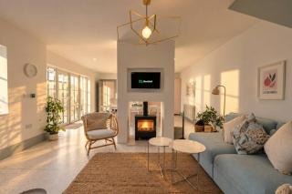 Stylish Portrush Home Near Beach & Golf - 7
