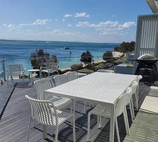 Riviera - Panoramic Water Views In The Heart Of Nelson Bay - 6