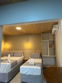 Apartamento triplo com cozinha equipada - 2