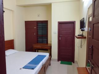 Kizhakkedathu tourist home - 2