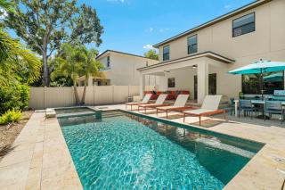 Arlington Park Oasis - 9