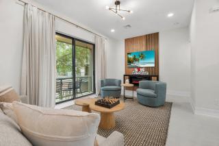 Papaya Place - 9