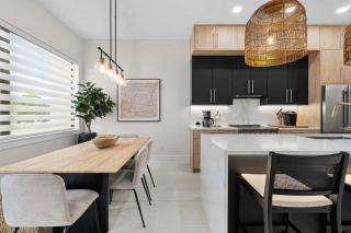 Papaya Place - 1