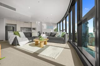 Lvl 42 Sky Tower Sleep 8 & Baby - Parking & Pool & Gym - 4