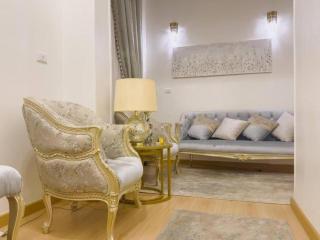Luxury stays 2BR Downtown Cairo - 3