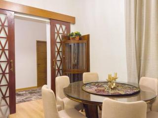 Luxury stays 2BR Downtown Cairo - 4