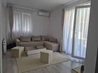 Modern Home with Private Yard and Parking - 4