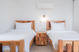 BLUE OCEAN COTTAGE with private heated Pool - 5
