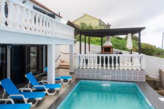 BLUE OCEAN COTTAGE with private heated Pool - 2