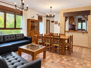 Casa rural Molino Jaráiz Ideal Familias y Grupos 8 Pax Terraza sobre el Río Tus - Yeste - 8