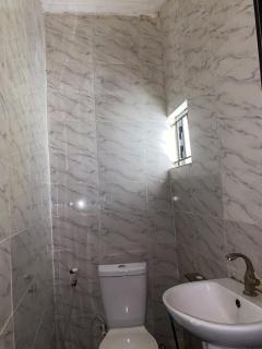 Luxury 3-Bedroom Apartment in Lekki with 24-Hour Power,Ideal for Families & Business Travelers - 6
