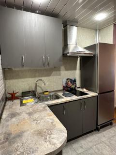 Apricot House - 2