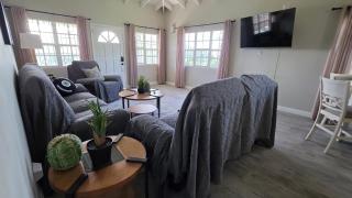 Cedar Grove 2BR 3Beds Hillview Retreat - 5
