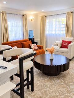 MGs 2BR All Ensuite Private Compound near Mt Kenya Nanyuki - 2