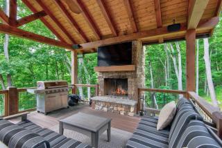 Triple Bear Lodge at Eagles Nest - 9