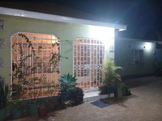The Manaka House Apartments - 5