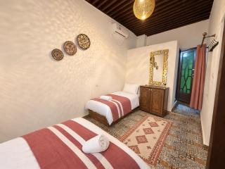 Dar Oum LGhite - 2