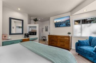 Mt Bachelor Condo King Suite - 9