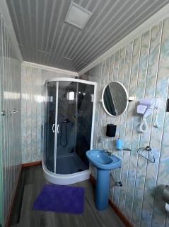 Hostal y Residencial El Mundial - 8
