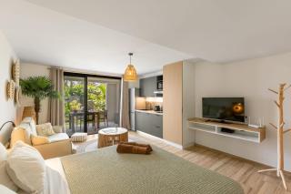 Studio n10 - Alamanda Resort - 0