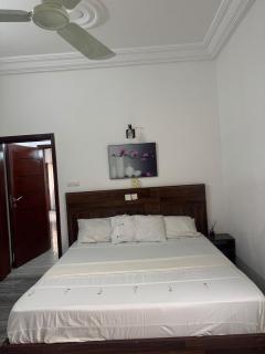 Cotonou prestige suite - 3