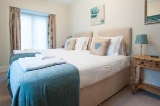 Whitelady House - 2