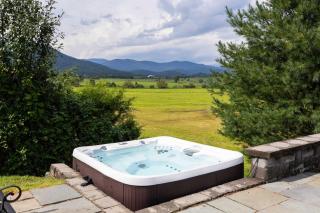 Old Rag A-Frame: Mountain Views Hot Tub Fire Pit - 9