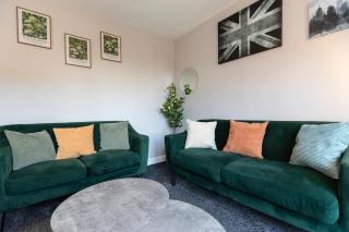 4BR Home By Cozy Quarters Property Management Contractors Accommodation Hartlepool Free Parking - 6