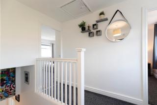 4BR Home By Cozy Quarters Property Management Contractors Accommodation Hartlepool Free Parking - 3
