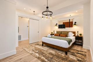 Suburban Haven Stylish Loft - Kearny - 8