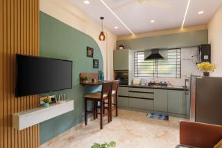 Garden View Move-Inn 1BHK with Balcony Koramangala - 8