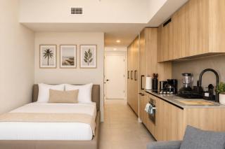 Luxurious New Studio - Rooftop Pool & Prime Area - 0