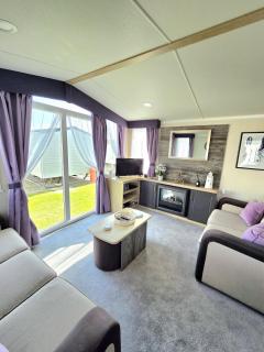The Lobster Pot - 6
