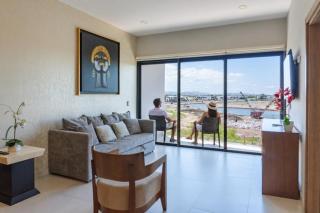 Luxury Apartment with Pool and Ocean Views - 7