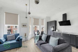 2 Bed - Maple Grove By Smart Welcomes - 9