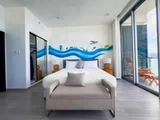 The Dawn - Oceanfront Superior King Suite - 9