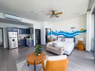 The Dawn - Oceanfront Superior King Suite - 8