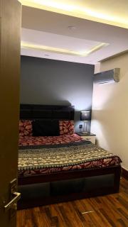 Charcoal canal suites - 9
