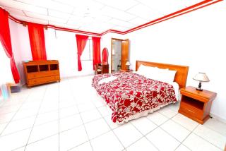 Galapagos Family Vacation 3 bedrooms 7 guests Centrally located and ocean view - 1