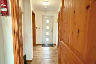 Acorn Lodge for Six with Hot Tub - Devon - 7