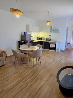 Fresh Time Apartment 2 - 1