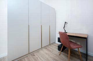 Plac Wolności Homely Apartment by BookingHost - 2