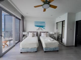 Boardwalks - A Sky Harbour Oceanfront Twin Suite - 8