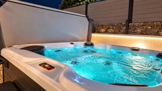 Oughtibridge Valley House - 4 Bed Modern Holiday Cottage, Hot Tub and Games Room with Pool Table & FREE Parking - Sleeps up to 10 Adults - Hosted by StayHostSave - 8