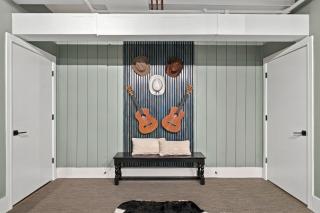 Rustic Suite 6BR by Maddox Hotel - 1