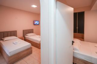 Ksamil Hotel Twins - 6
