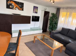 84 qm Ferienwohnung nahe Europa Park bis 6 Personen Hunde willkommen komplett eingezaeunt - 4