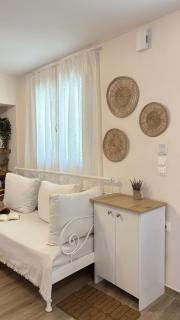 Cosy House in the Heart of Gytheio - 6