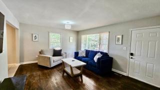 Decatur Executive Residential - Sleeps 11 - 8