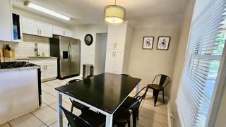 Decatur Executive Residential - Sleeps 11 - 3